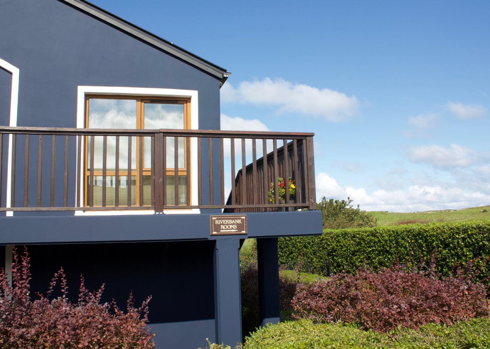 Riverbank Rooms Doolin Eksteriør bilde